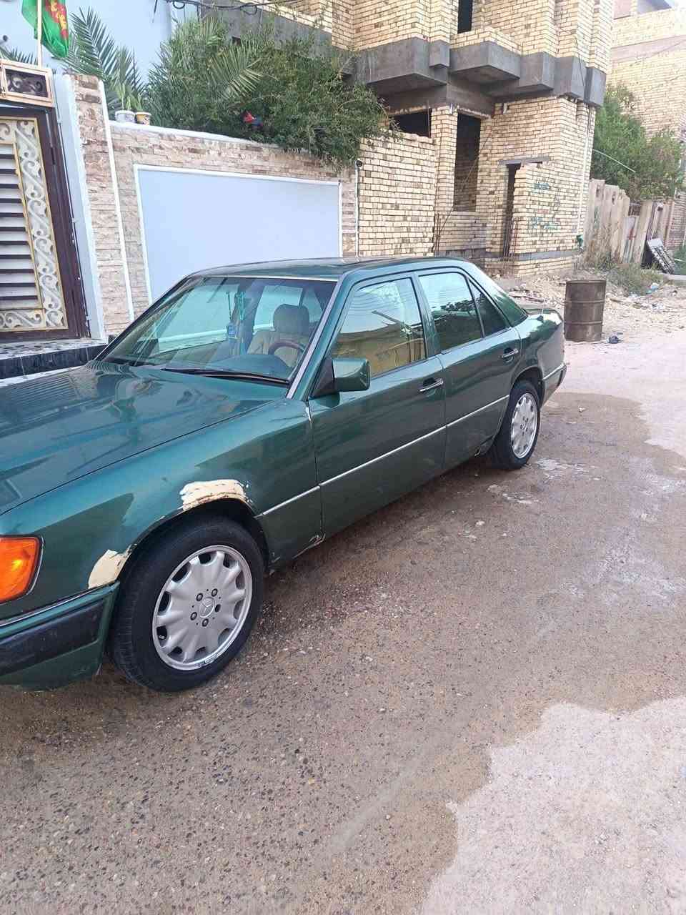مرسيدس دب موديل ٨٨ تاخب تاير جديد تبريد اشغال كهرابيت شغله كله حديده ٨٠ بل ١٠٠ مكينه ثنين نص بطه دبلان قوعد واحده صحيه واحده بيه شغل سعر ٥٥ بيه مجال رقم بغداد نلكزي بس عوز لحوت عنوان ذي قار الرفاعي رقم تلفون ***********  مامدجد على فيسبوك

