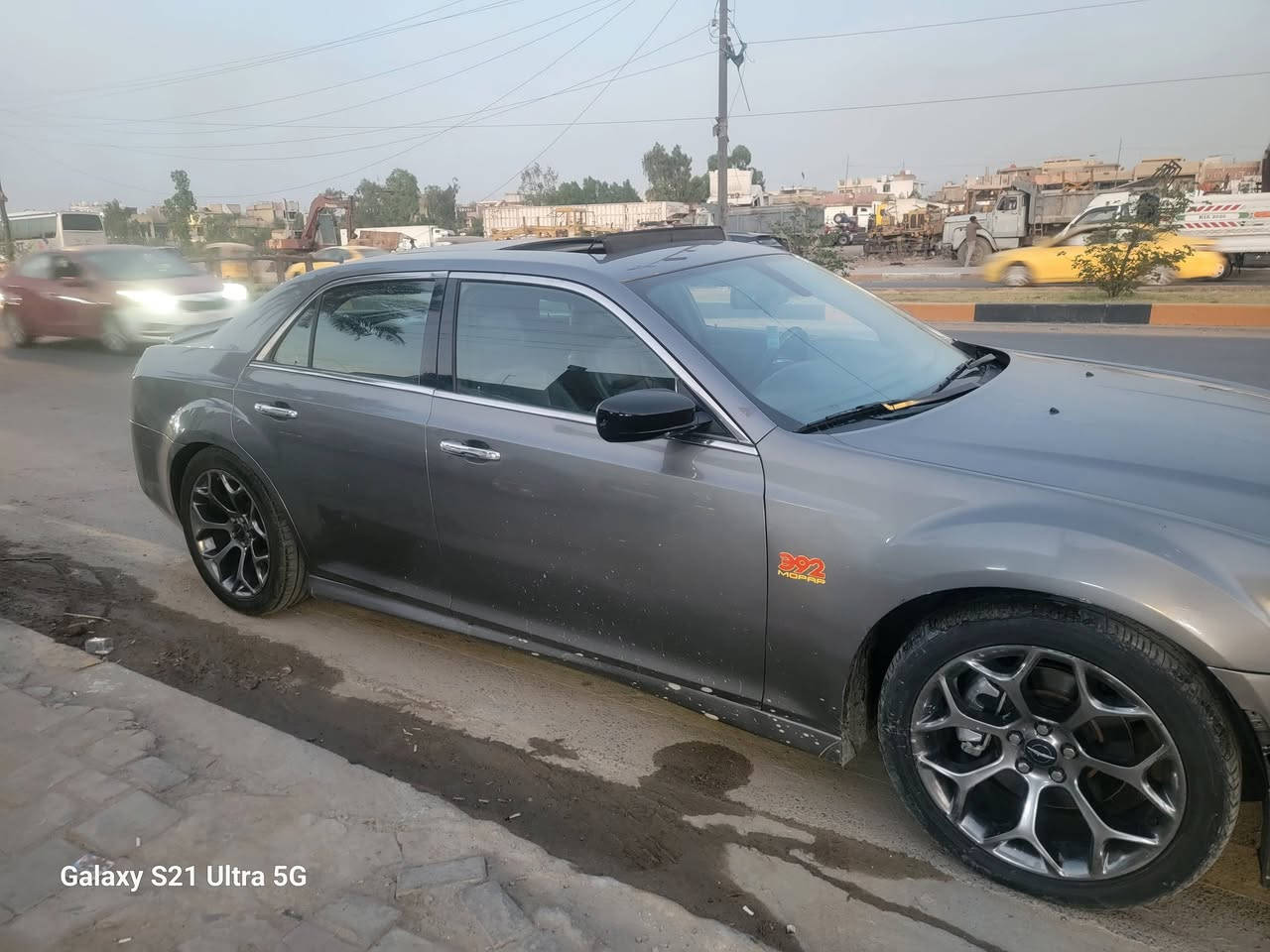 سلام عليكم كرايسلر اوباما 5700 2011
محدث بجم 2020 
السيارة فول مواصفات 
كشنات جلد تدفئة تبريد
كشنات خلفية تدفئة 
كلاصات تدفئة تبريد
كشنات كهرباء ميموري 
ستيرن كهرباء تدفئة 
دوسات البريك والبانزين كهرباء يصعدن وينزلن 
بردة خلفية
سيارة بيهة جاملغ وباب ونص الباب الخلفي 
السعر 150 وبيهة مجال 
***********
