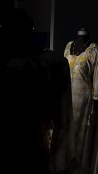 بغداد • دراعة كويتية • مخورات إماراتية