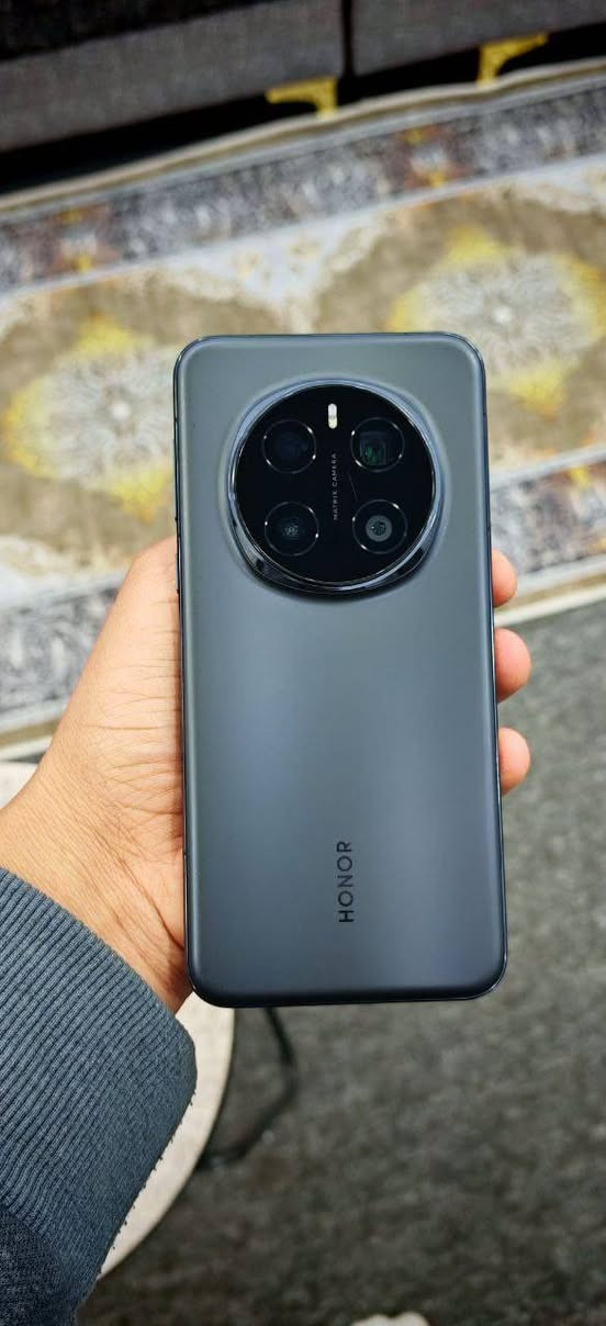 هونر ماجك 7 برو جديد جدا كامل ملحقات ذاكره 256 بطاريه 100 بيع او مراوس بأيفون من 15 وفوك او جهاز احسن السعر 825 مكاني ناصريه او سوق الشيوخ


**إذا كنت صاحب هذا الإعلان وتريد حذفه لأي سبب، رجاءا أرسل رسالة إلى الدعم الفني**