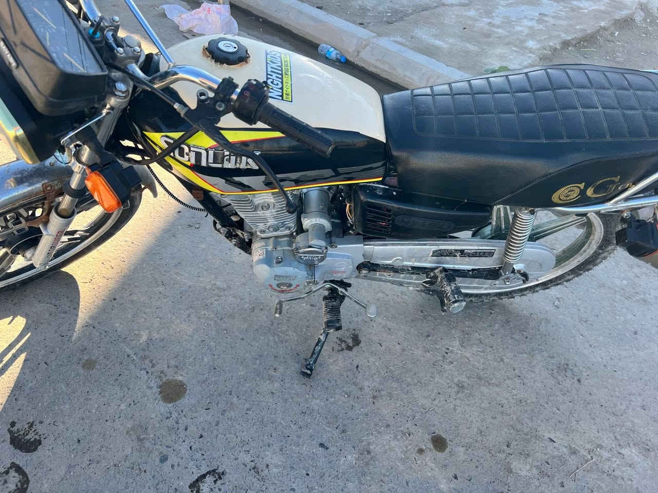 @الجميعيكم سيفان للبيع موديل 2020 السعر 350 بي مجال اتصل *********** العنوان تكريت القادسيه شارع المجمع الطبي 
@الجميع
