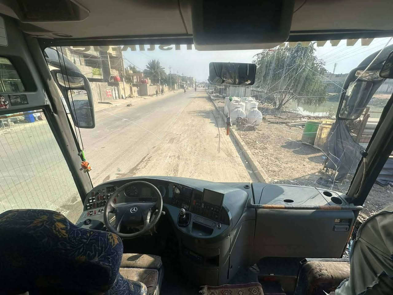 باص مارسدس ترزموللبيع اومراوس بكوستر رقم الماني واقع حال موديل ١٤للبيع السعر٢٣٠ورقه جاهزه مجهزه مكانهابالديوانيه ماكوخاص فقط اتصال 
***********
