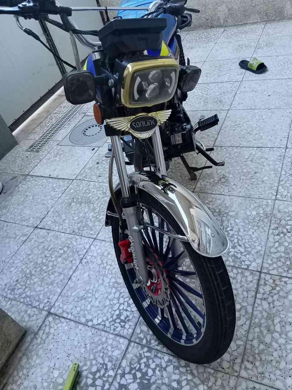 البيع درجه سيفان موديل 24
شهر 11
نضيفه كلش ما مفتوحا ابد مكينه بعدها برقي ما مفتوح بيها مكاني بغداد السعر 800


**إذا كنت صاحب هذا الإعلان وتريد حذفه لأي سبب، رجاءا أرسل رسالة إلى الدعم الفني**