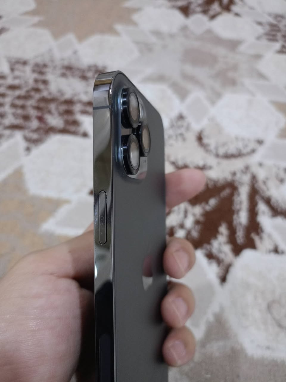 ايفون 12بروماكس ذاكرة 256 وتر بروف ضد الماي  جلخ مابي جهاز نظافة فول  بطارية 86 مامصعد وضع شركة  تك سيم السعر570  وبي مجال حك الجية 

 ‏‪0773 591 4255‬‏ للاستفسار
