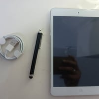 ايباد ابل • ٣٢ • شغال