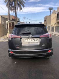 راف فور محرك 2500 وارد امريكي داخله كلين وهنا صار بيهه حادث خفيف تفاصي...