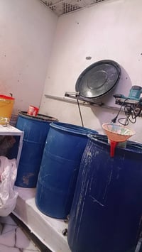 غراض محل منضفات كاملة للبيع بغداد الشعب 07706229913