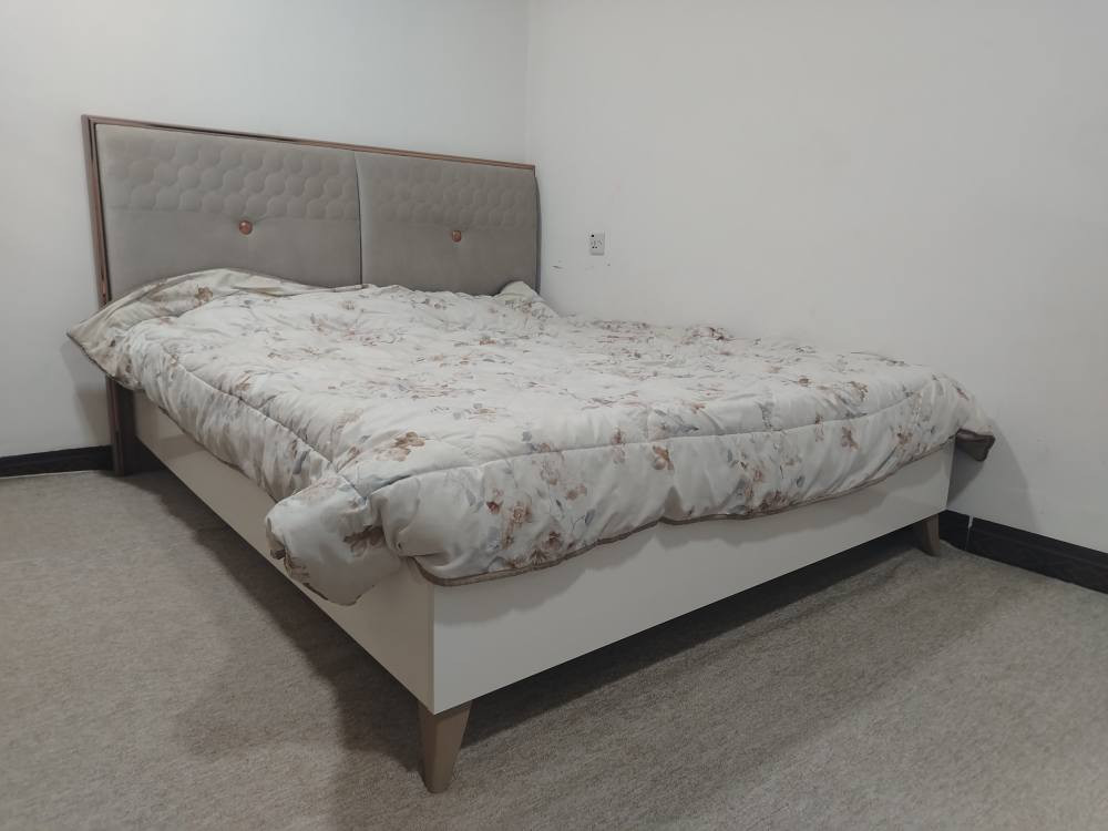 سیسەمی دوو نەفەری زور تایبەت کەم بەکارهاتووە ژێرەکەی جەگە ئەتوانی بۆ کەل و بەل بەکاری بهێنیت . لەسلێمانیە . السليمانية, العراق


**إذا كنت صاحب هذا الإعلان وتريد حذفه لأي سبب، رجاءا أرسل رسالة إلى الدعم الفني**