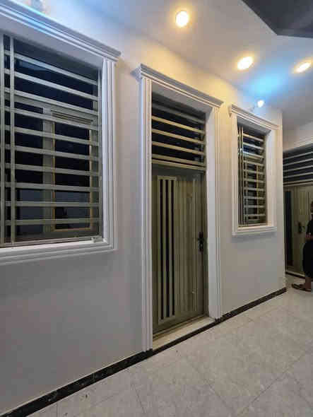 صباغ داخل ميسان حديد فقط تواصل مع الرقم ***********
