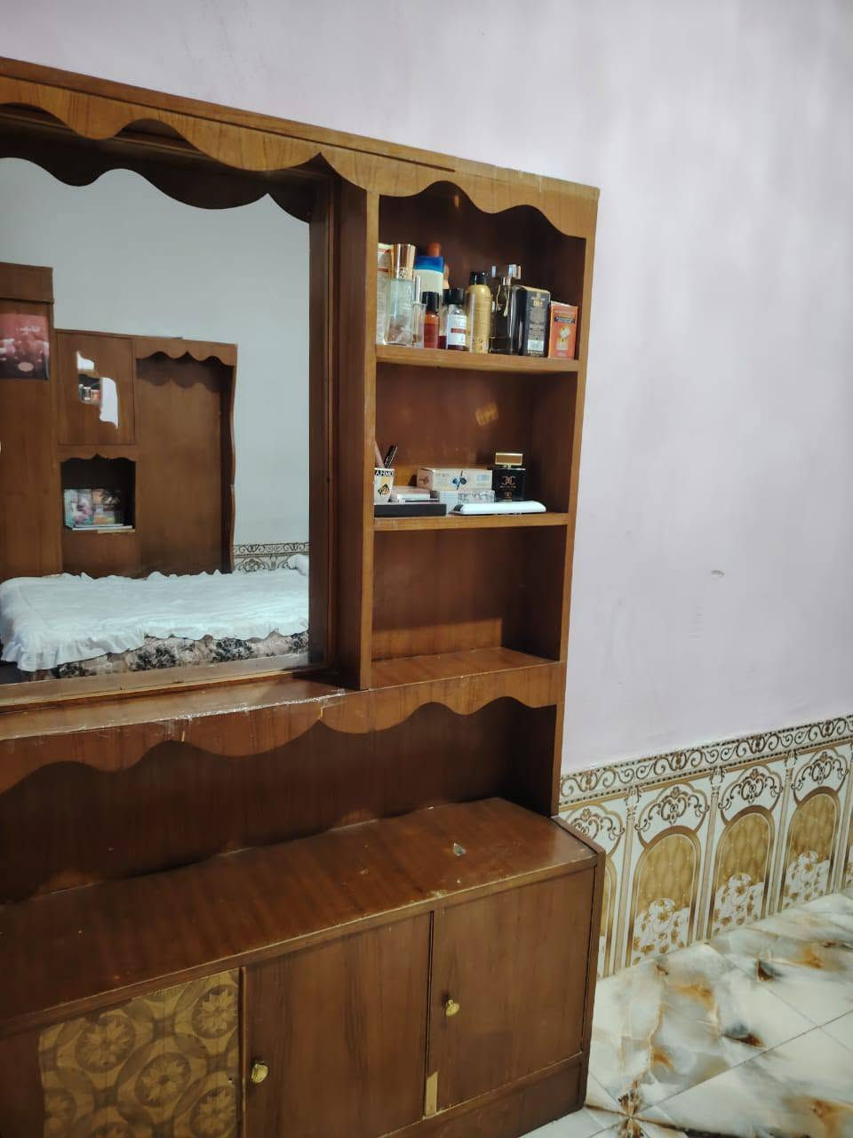 سلام عليكم غرفه انجاره اصلي للبيع متكونه من جربايه وزايه ملابس وكنتور وميز تواليت تخفيضات جوه السوك راسلني خاص وبيك خير ودلل


**إذا كنت صاحب هذا الإعلان وتريد حذفه لأي سبب، رجاءا أرسل رسالة إلى الدعم الفني**