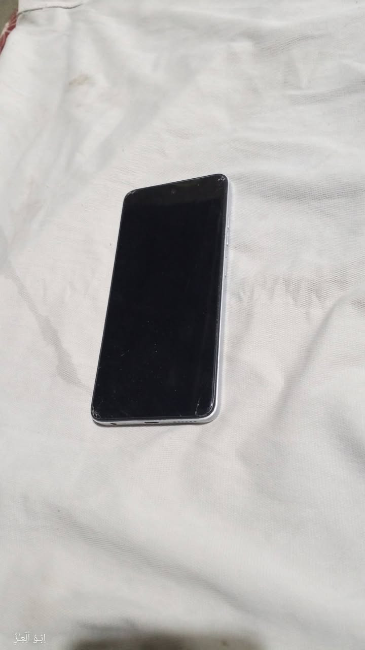 سلام عليكم
للبيع.                    TECNO SPARK 20 PRO

ذاكره . 256 

معالج . 16 
... 
.... 

كامره . 50 ميكه بكسل 

الكامره الماميه . 18 ميكه بكسل 

نضافه 100/100
 

 بصمه . وجه
بصمه . يد 

دبل سيم كارت. 

للبيع بسعر مناسب جدأ جدأ ع خاص 

مكاني.  تكريت. 

رقم الهاتف ***********

   

 بيه مجال بسيط الخاص مفتوح.
