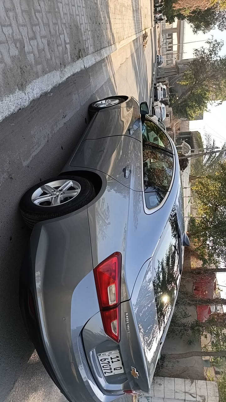 السلام وعليكم ماليبو ٢٠٢٤ مواصفات الماليبو معروفة حساسات خلفية حساسات جانبيه شاشه جبيره سايد بريك بصمه حادث كما موصح بالصور دعاميه صبغ مع ربع البنيد السياره مغلفه ppf بالكامل مع درع جامه أمامه السعر ١٥٥ بغداد ***********
