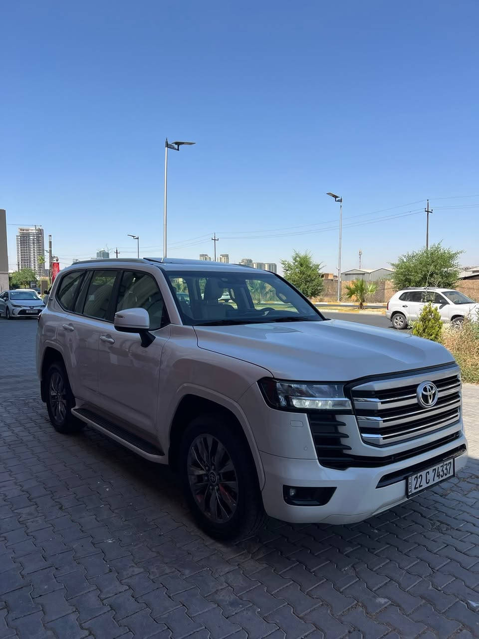 تويوتا لاندكروز مواصفات GXRتوين تيربو موديل 2022شركة جيهان ماشية115km بي ملاحظة وحدة باب خلف سكن ربع صبغ سيارة جديده باقية عله وضع شركة سيارة بسمي تحويل وكالة بشرط سعر سيارة 625 بي مجال ***********📞واتساب✅

