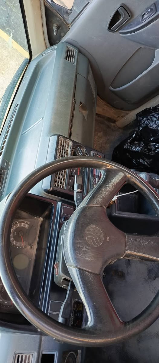 السلام عليكم ساييا للبيع موديل2011  الرقم مشروع وطني وين ما تريد يداور مداور ثاني يوم السعر  18  وبيهة  مجال قليل عليهة هيئةوغرامات ٤٠٠ يطيحن من السعر الكير بل جيس صالة سوعين من مشدود صدر جديد بيهة  خيط بخار توا  بادي  العنوان   كربلاء الحر اتصال   ***********
واتساب  ***********
