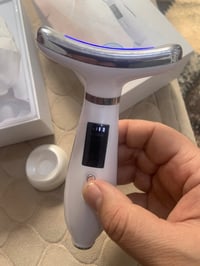 جهاز تجميل • للرقبة • شد الجلد