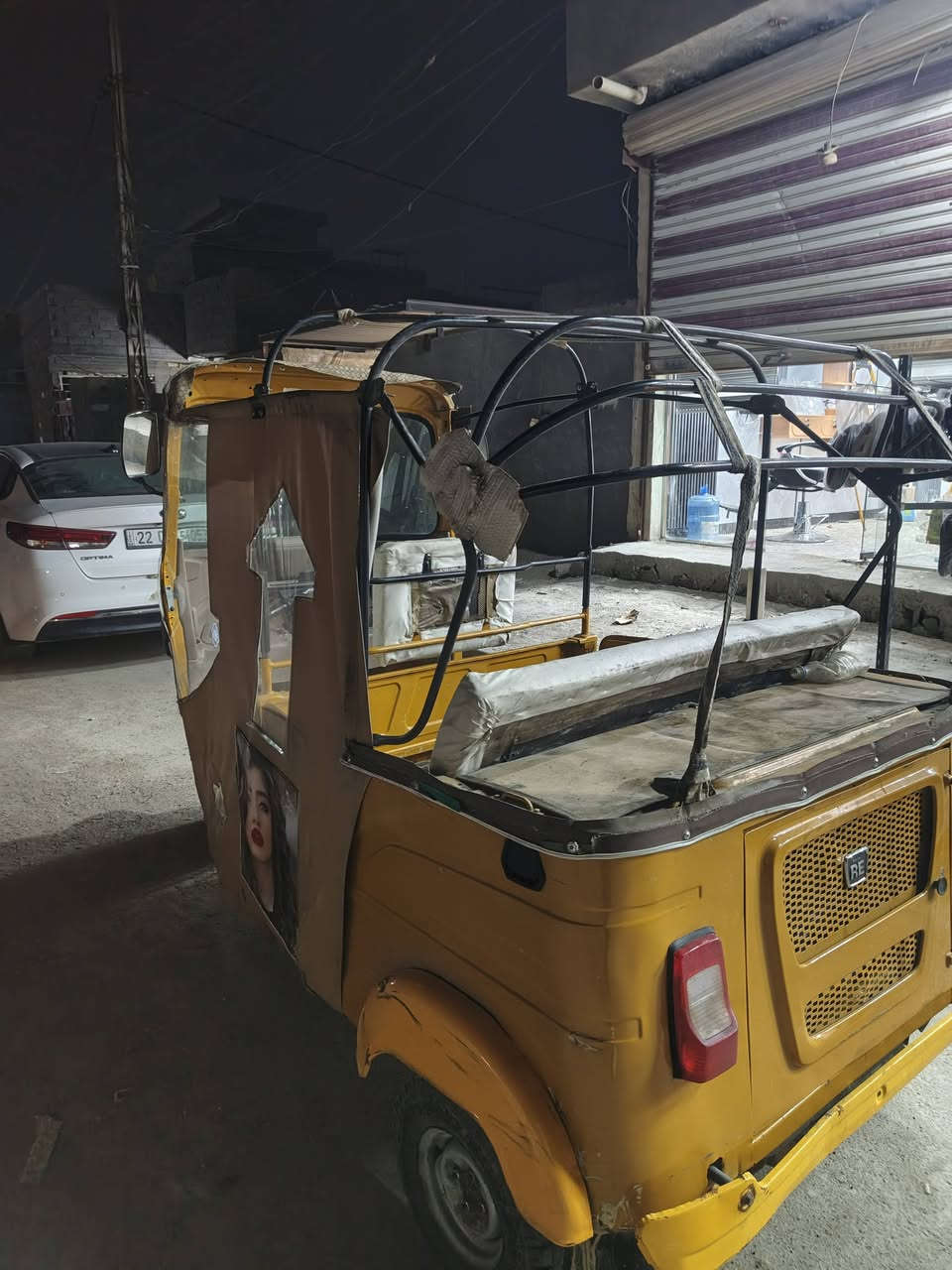 سلام عليكم تكتك موديل ٢١ باسمي تحويل مباشر بيه ضربه بصفحه وضربه بل لغد مكينه تقبل عوزه ترتيب جادر وهاي مكاني سبع قصور سعرها ٦٥٠٠ قفل ***********
