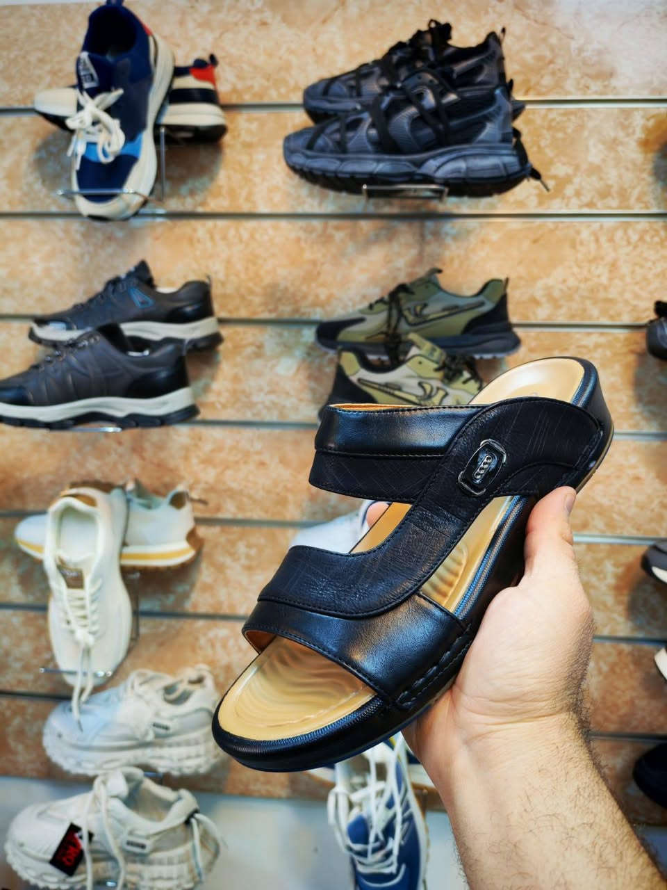 ازياء فلس ونص
شحاطه طبي اصلي خياط بشرط درجه اولى 💥
قياسات 41.42.43.44.45.46
السعر 10 آلاف فقط بلاش 💥💥
السعر ثابت وليس عرض 💥
العنوان فلوجه قرب الجسر القديم مقابل مقهى اوات بصف محل لبسه بخمسه


**إذا كنت صاحب هذا الإعلان وتريد حذفه لأي سبب، رجاءا أرسل رسالة إلى الدعم الفني**