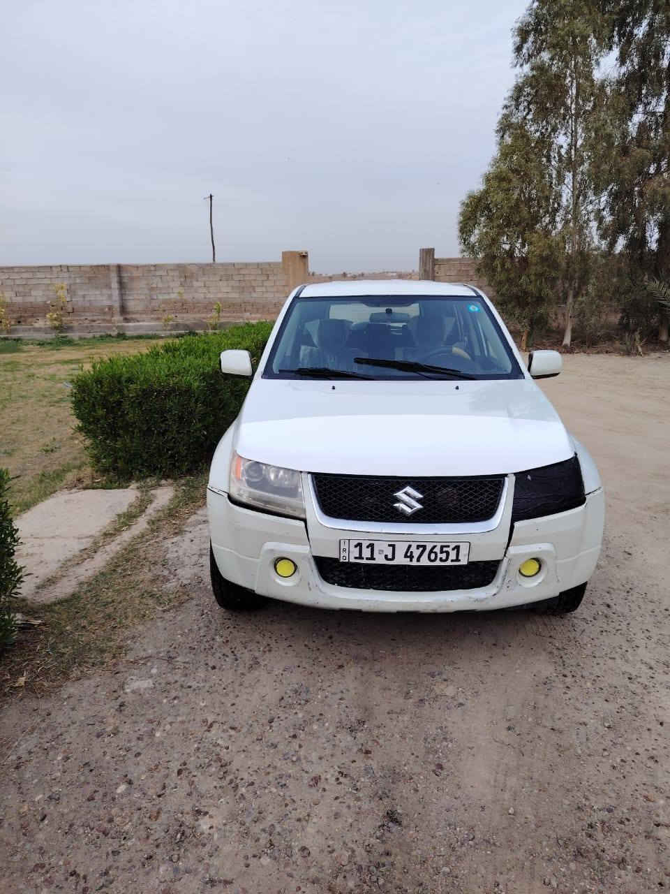 السلام عليكم
سازوكي فيتارا 2008 
محرك V6 2700 
كير ممتاز 
ضفيرة مملعوب بيها 
تبريد ثلج 
تدفئة ع البلادي 
السيارة حلوه وكاعده نواقصها قليلة جدآ
رقم بغداد جديد قبل شهر كلمته 
تخم تاير +باتر جديد السيارة بدون اي مشاكل 
مكان السيارة بغداد للتواصل ***********
سعر السيارة اتصل ونحجي بي
