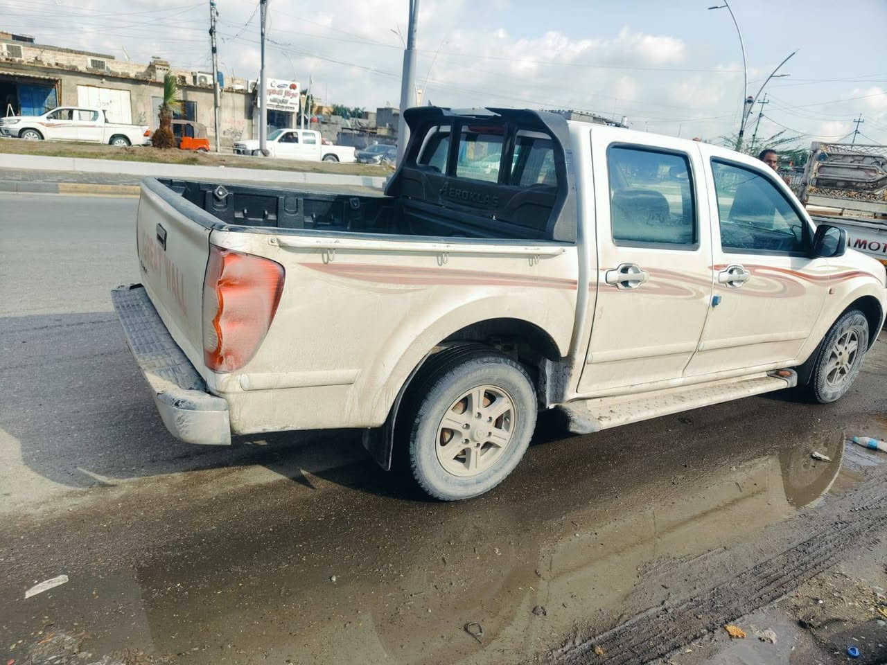 سلام عليكم ورحمة للبيع سياره
كريت ويل موديل 2015سياره مكفوله كفاله عامه

من كلشي سنويه مجدده 2028 مشروع وطني

مكينه واكير وأكسن شرط حداديه جديده تخم تاير جديد

رقم واسط العنوان الناصريه ***********
