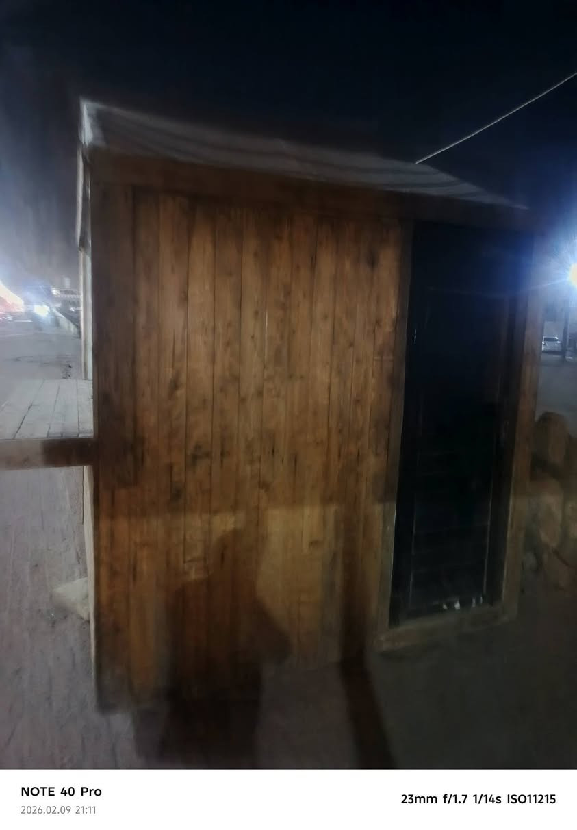 سلام عليكم كوخ خشب تفصل وكراسي عدد 45كرسي لبيع توصل على رقم الهاتف
***********
