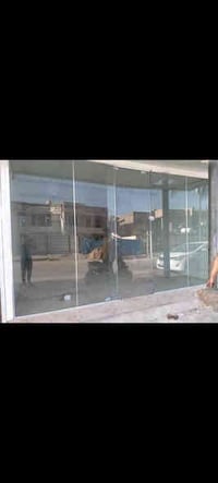 مستعدون لعمل كافه انواع الزجاج بيوت محلات عمارات بانسب لاسعار  0776321...