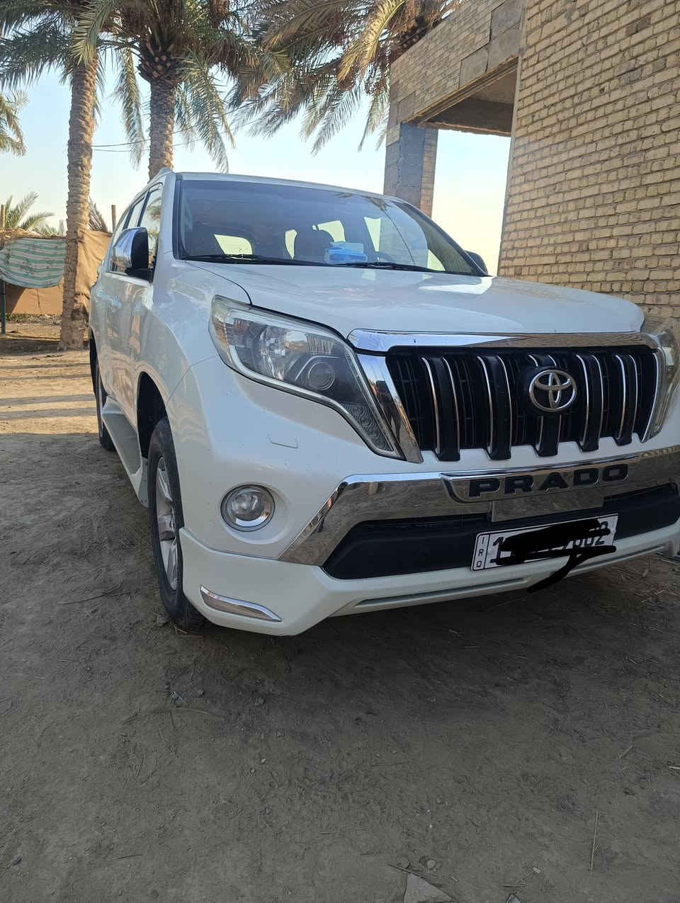 السلام عليكم. الاندكروز برادو
موديل 2015  TXL  V6  كويتي 
رقم بغداد باسمي 
سنويه جديده 
دبل تانكي 
حساسات 
كامره 
ماشيه 125ألف حقيقي 
سياره نضيفه  
السعر 345 بيها مجال 
مكان نجف ناحية القادسية
أتصال  ***********
