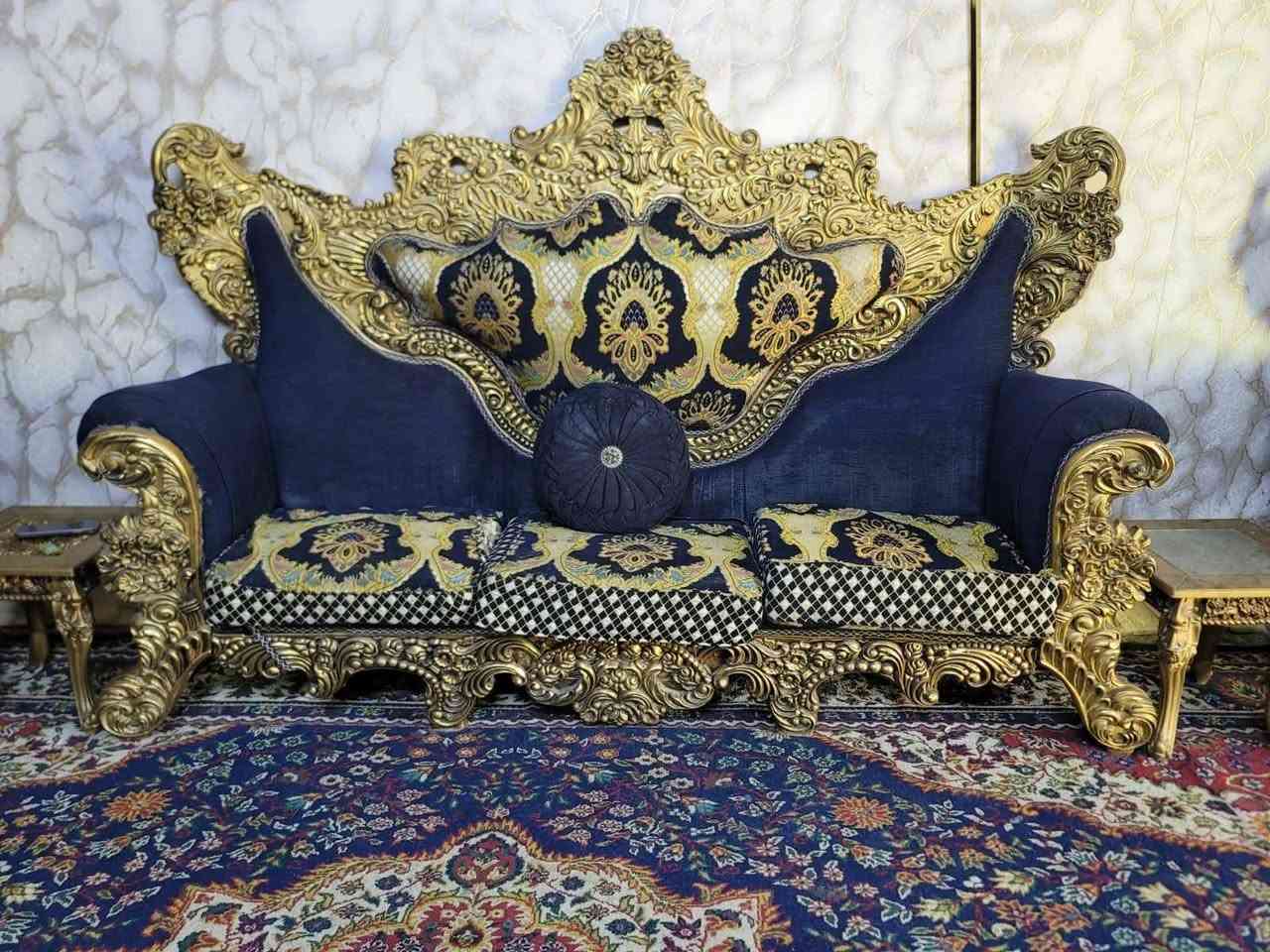 تخم للبيع عشر مقاعد مع سجاد مع برده سيت واحد بسعر مناسب اتصال ع رقم او واتساب ‏الشعب
‪0776 568 6205‬‏
