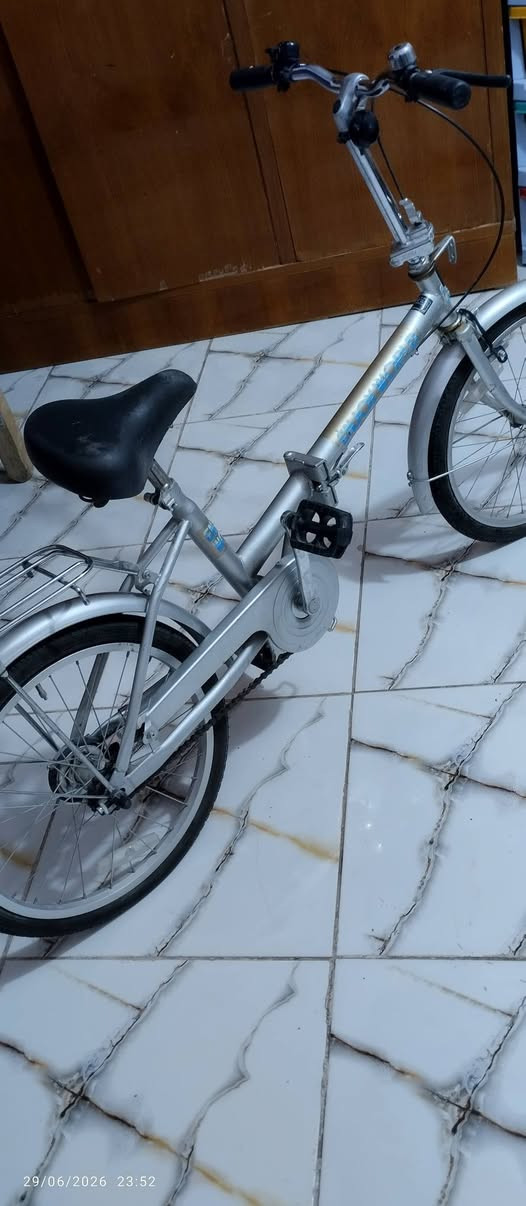 غراض للبيع نظيفات للاستفسار الاتصال على الرقم ***********
