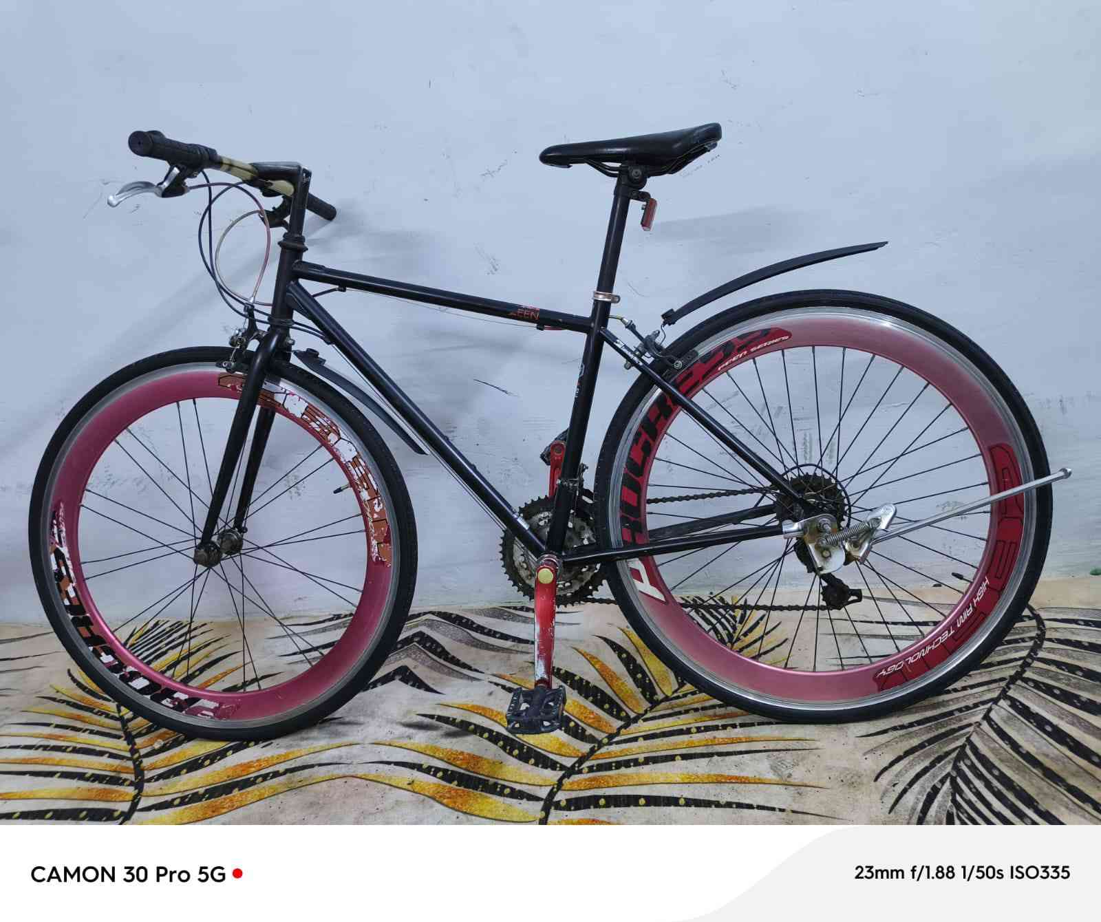 سلام عليكم بايك c700 بالة ياباني حجم 28 فريم عالي ويل  الألمنيوم طبقتين بريكات امامي خلفي شغال كير امامي خلفي شغال 7/3 كشن رياضي اطارات  سستم شيمانو  البايك سرج رياضي سعر 90 وبي مجال مكان بغداد استفسار خاص


**إذا كنت صاحب هذا الإعلان وتريد حذفه لأي سبب، رجاءا أرسل رسالة إلى الدعم الفني**