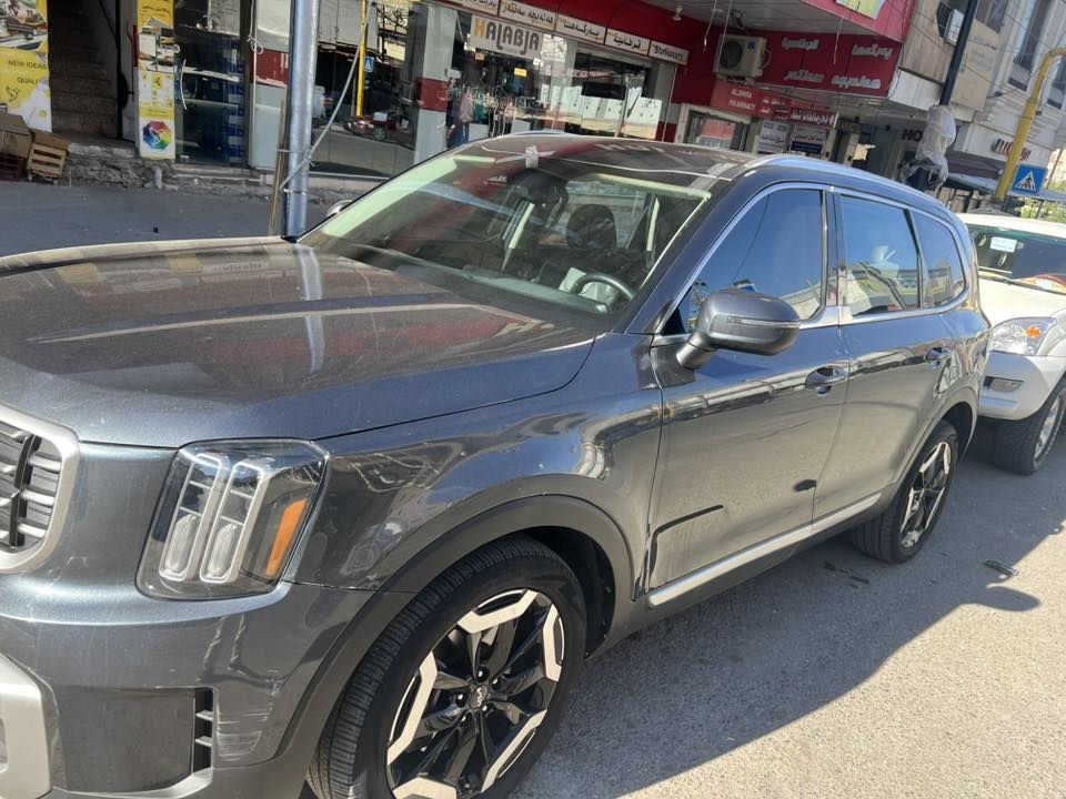 سلام عليكم تلورايد 23 فل مواصفات وارد امريكي رقم بغداد باسمي ومكانها بغداد للبيع$240$.  ***********
