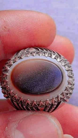 اللهم صلي على محمد وال محمد الطيبين الطاهرين
متاح جزع يماني ذمه مبارك  صياغه يدوي ثقيله 
س 150 الف الستفسار ***********بصره يوجد توصيل
