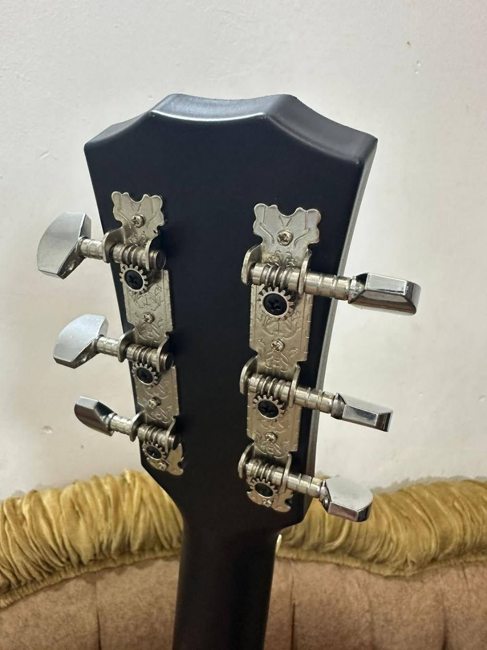 سلام عليكم كيتار نضيف غير مستخدم مع كامل ملحقاته السعر 40 الف وبي مجال


**إذا كنت صاحب هذا الإعلان وتريد حذفه لأي سبب، رجاءا أرسل رسالة إلى الدعم الفني**