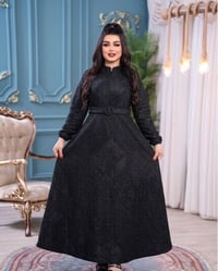 فستان نسائي ✨   خامة ستارة من اجود انواع الاقمشة سواد فاحم 🧵  فري سايز...