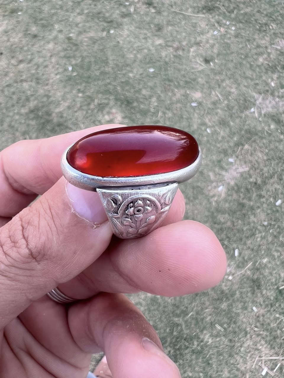 للبيع.
يوجد توصيل 
للاستفسار خاص او على ***********
