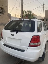 سورنتو ٢٠٠٦ مال مزاد السياره مكينه وكير ففتي ٣٠٠٠ جدد كهربائيات كلها ش...