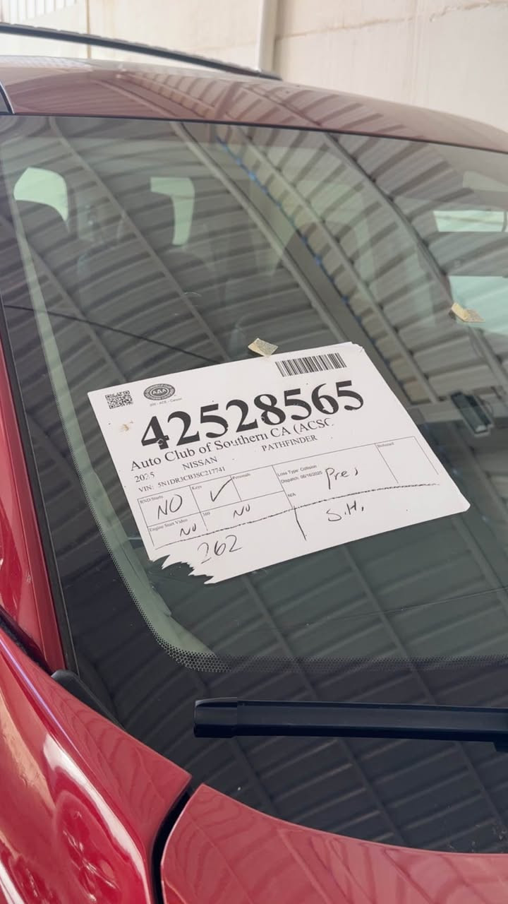 نيسان باثفندر 2025 فول مواصفات SL ارباك سليم جامرلغ سكن مفتوح ومشدود نفسة تكدر تتأكد منه كاتي يترقم شمالي 270 بي مجال مكان السيارة معرض مجيد كركوك للاتصال *********** كركوك, العراق
