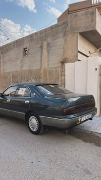 كراون بطه • ١٩٩٢ • محرك ٢٥٠٠