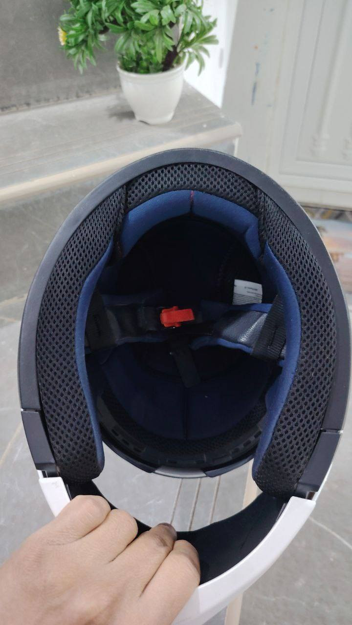 خوذة جديدة مستخدمة قليل جدا قياسها xl مكاني حله للتواصل خاص


**إذا كنت صاحب هذا الإعلان وتريد حذفه لأي سبب، رجاءا أرسل رسالة إلى الدعم الفني**