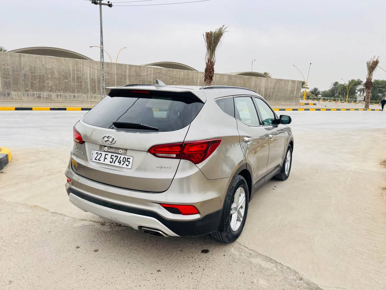 هونداي سنتافي 2018 سبورت
وارد امريكي مكينه ٢٤٠٠
٥ راكب سياره بيه بنيد  صبغ فقط سياره جاهزه من مكينه وكير وحداديه وتخم تاير تبريد تدفئه جسمه خارجي صافي لارصعه لاشخوط فول للاخير 
موصفات 
بصمه تشغيل 
بصمه ابواب 
تدفئه كشنات 
شاشه 
كامر 
تحكمات 
مري شفط 
اشاير بل مري 
سياره سنويه ٢٠٣١
هزه جديده 
تحويل وكاله حاضر 
مكان سياره بابل 
ماشي140الف 
السعر ،148
لاتصال 
***********
*********** حلة, بابل
