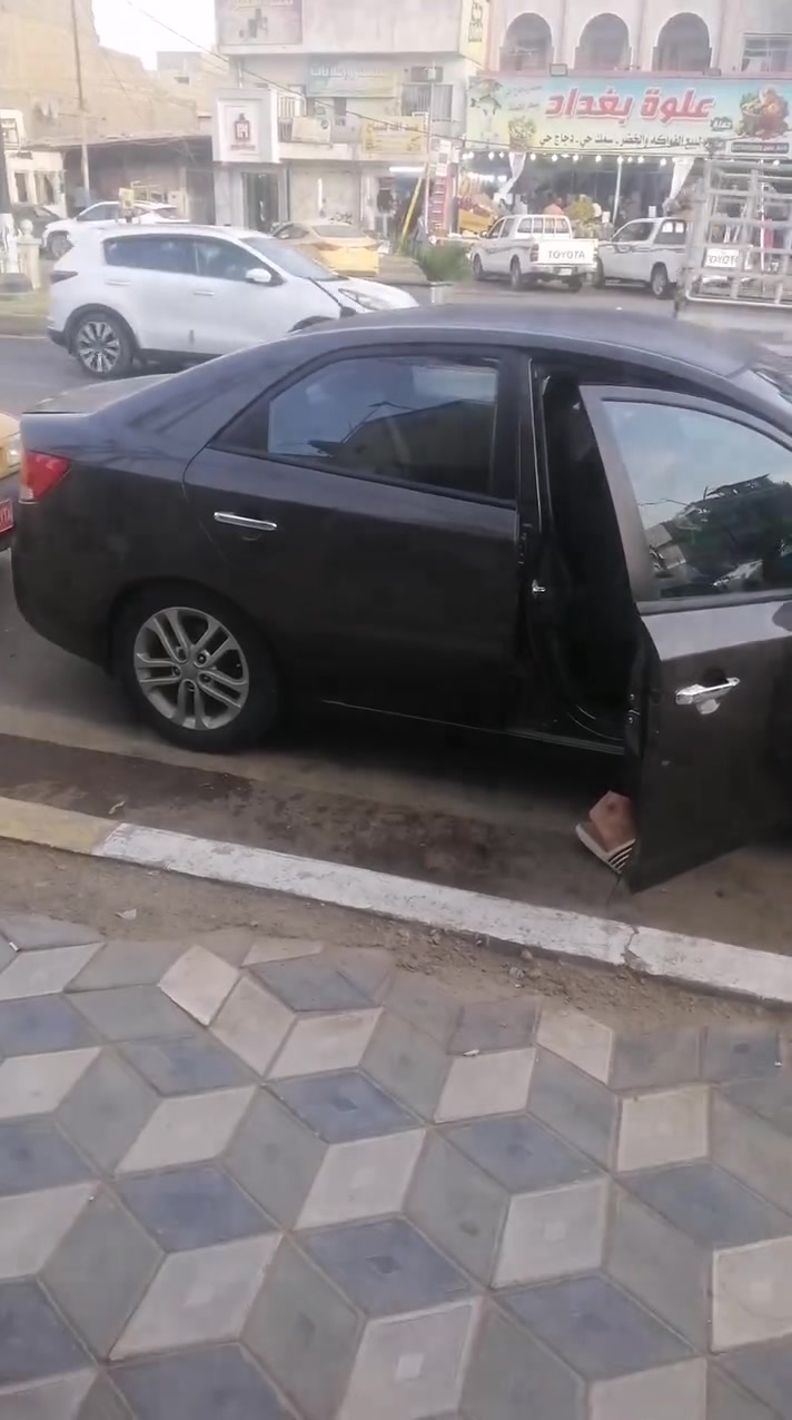 السلام عليكم
كيا سيراتو ١١

خليجي محرك جديد مع كير تخم تاير اشارة ويه المري الجانبيه هزه جديده سنويه لنهايه ال٢٨ باسمي  سليمانيه

تبريد شغال  فقط صبغ البنيد وباب السايق بدون تبديل سيارة متصرف عليها مال جناي

 العنوان الصليخ  السعر ٨٥

هاتف ***********
