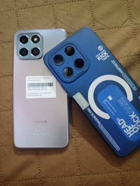 هونر اكس ٦ • نظيف ١٠٠٪ • ذاكرة ١٢٨