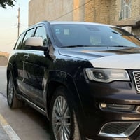 جراند شيروكي Summit • ٢٠١٧ • هيمي 5.7