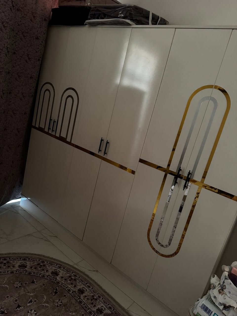 سلام عليكم غراض منزل لبيع
مرجوحه غير مستخدمه حجم كبير ١٠٠ بيها مجال بسيط حك جيه 

تخم تفصال ٨ مقاعد ٣٠٠ بي مجال 

غرفه نوم مع دوشك طبي ٣٠٠ غرفه ٧ قطع ضرر الي بيها فقط سجه جراره فالته من مكانه فقط بعد اي ضرر ما بيها


**إذا كنت صاحب هذا الإعلان وتريد حذفه لأي سبب، رجاءا أرسل رسالة إلى الدعم الفني**