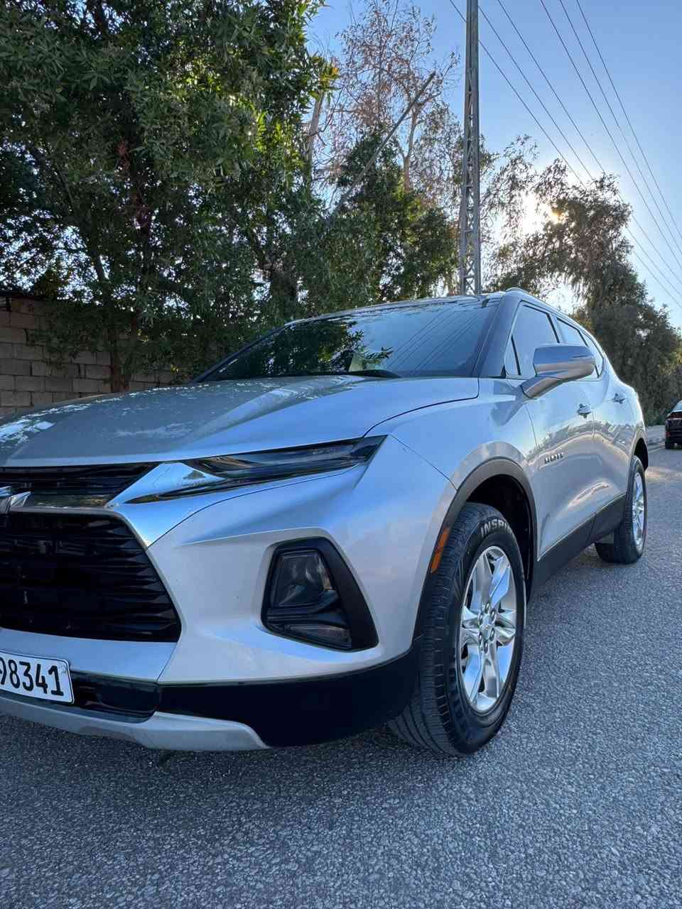 شفروليت بلايزر LT3 2022
رقم اربيل 
ماشيه 60,00Ml 
بدون ايرباك الحادث جاملغ وبنيد بدون دواخل ولا فخذة ولا شاصي
 السيارة كاملة من كلشي 
محرك 2,0L 
كشنات كهرباء 
بصمة
 حساسات خلفية 
تدفئة كشنات
 تبريد قطعتين 
كشنات جلد 
تخم تاير جديد 
باتري اميرون جديد
وبعد بيها هواي مواصفات 
مكانها بالنجف 
السعر جدا مناسب 
للاستفسار *********** هاتف + واتساب فقط غير متواجد على الماسنجر
