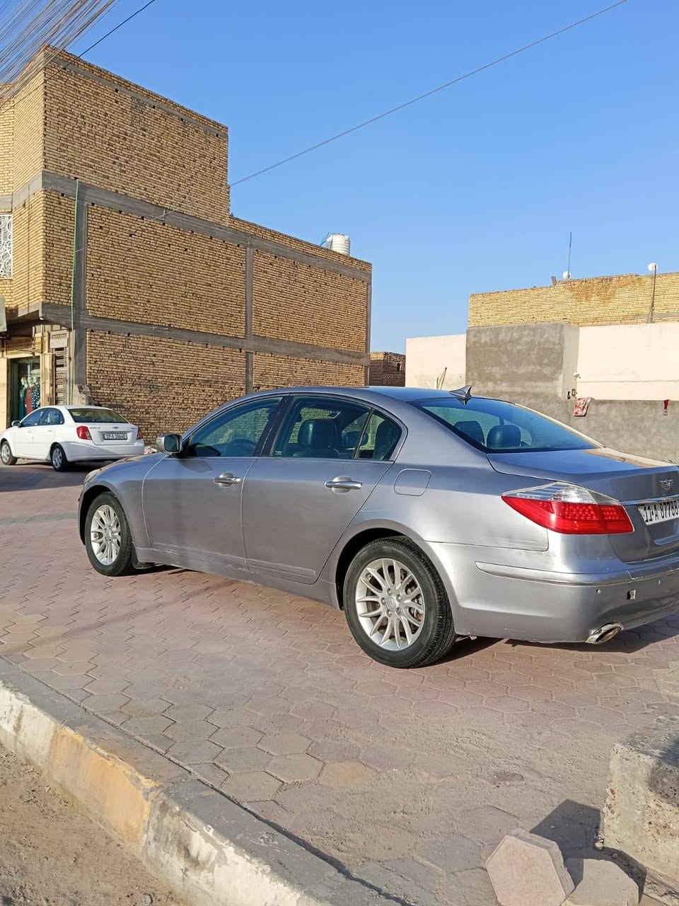 السلام عليكم
سيارة جينسز موديل 2010 مصبوغة صبغ عام السيارة گير ومحرك  صار شهر انشدن وحدادية وتخم تايرات كفالة السعر 95$  وبيها مجال للشراي رقم التلفون ***********
ما متواجد على الفيس وهاي صورها 
بالمناسبة السيارة بيها طخات بس شغلة گلبه وامور حادث قوي وهالسوالف ماكو تحويل ثاني يوم رقمها مميز لمواليد 88خصوصا
