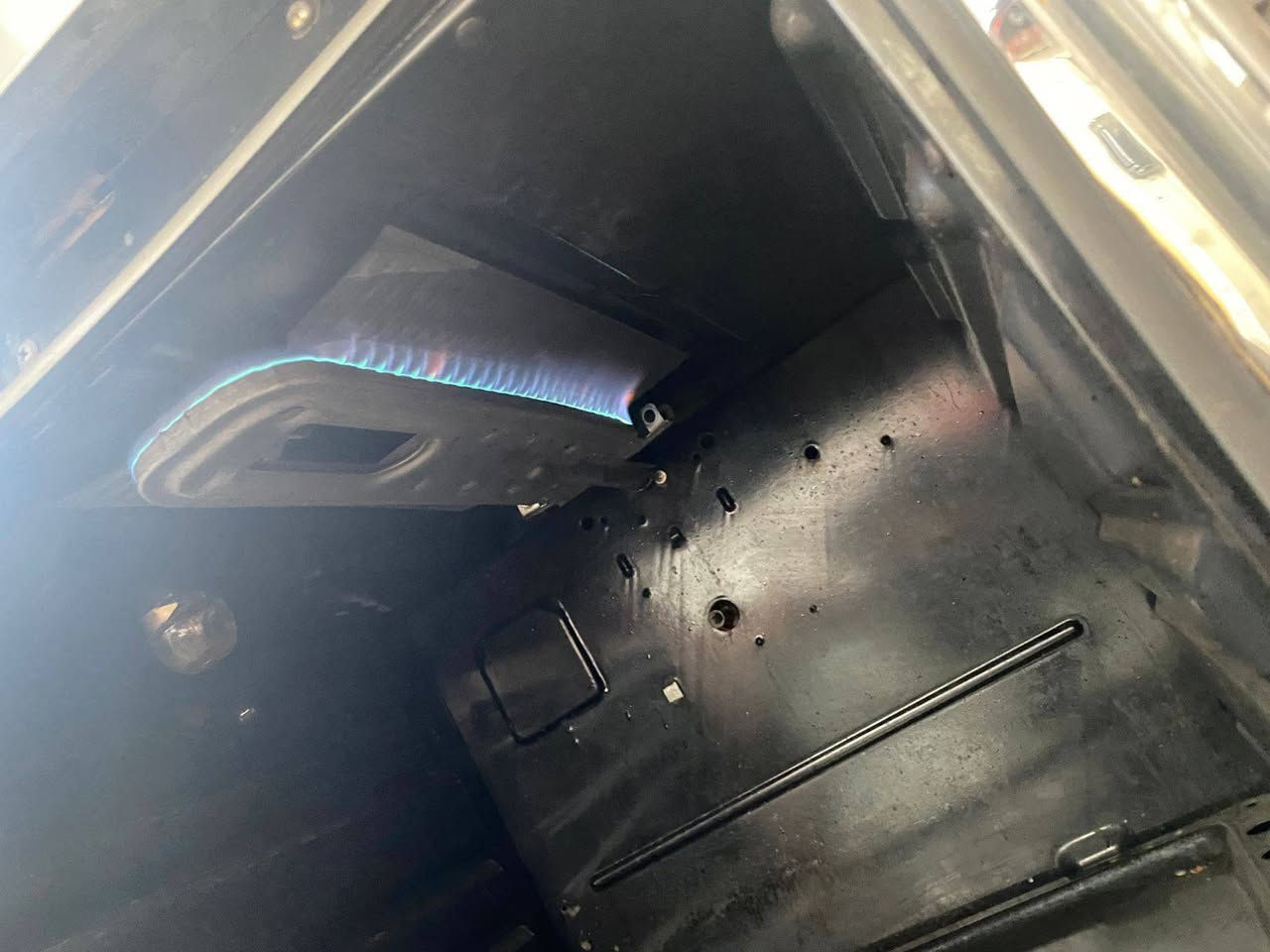 طباخ للبيع
السعر ١٤٠ الف 

الاتصال على ***********
