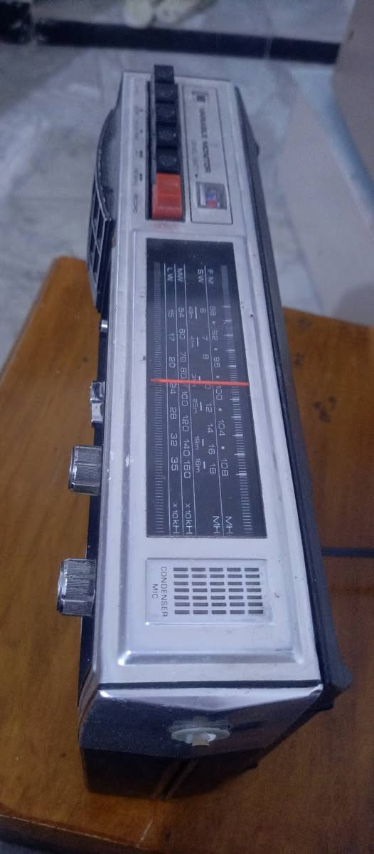 JVC
مسجل ياباني اصلي وثكيل شغال كله 
السعر مع التوصيل  ٦٥


**إذا كنت صاحب هذا الإعلان وتريد حذفه لأي سبب، رجاءا أرسل رسالة إلى الدعم الفني**