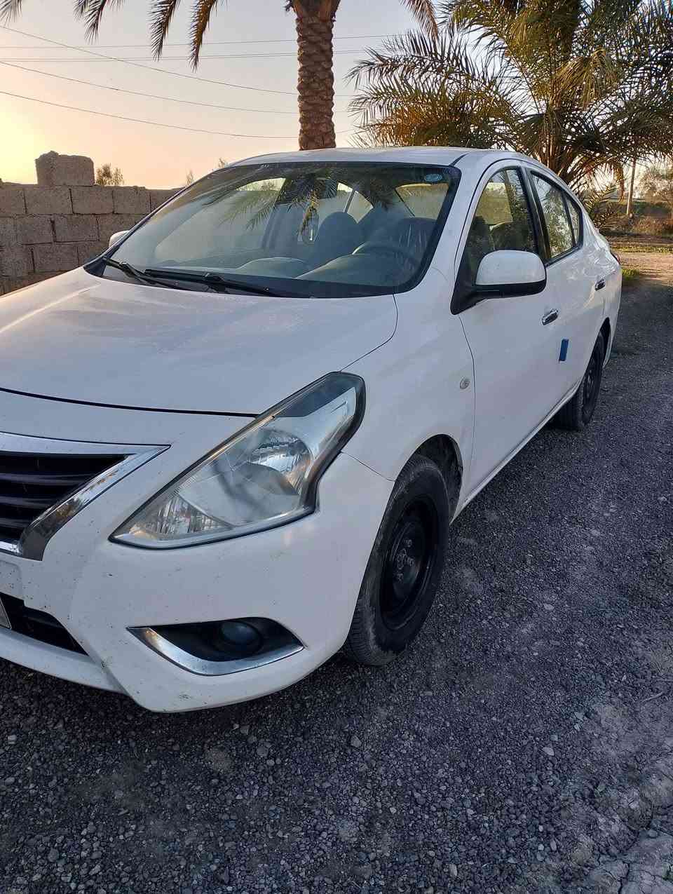 سلام عليكم سياره نيسان صني  البيع مديل2019  ا بدون صبغ شركه. مكان سياره ديالى بعقوبة *********** رقم شمالي
