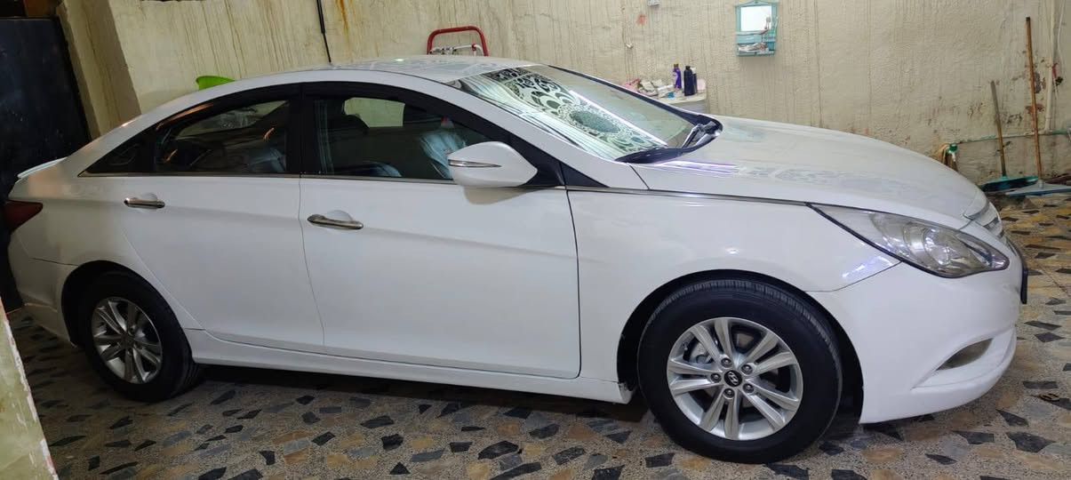 سوناتا ١٢ مكفوله من الضربه بصره مشروع وطني جاهزه حداده تبريد كير مكينه وارد كوري غير مكفوله من الصبغ مكينه ٢٠٠٠ العوان موسه الكاظم الحيانيه مكلف بالنشر تصال*********** لسعر ٩٥ اعيد مكلف بالنشر تصل على صاحب السياره البصرة, العراق
