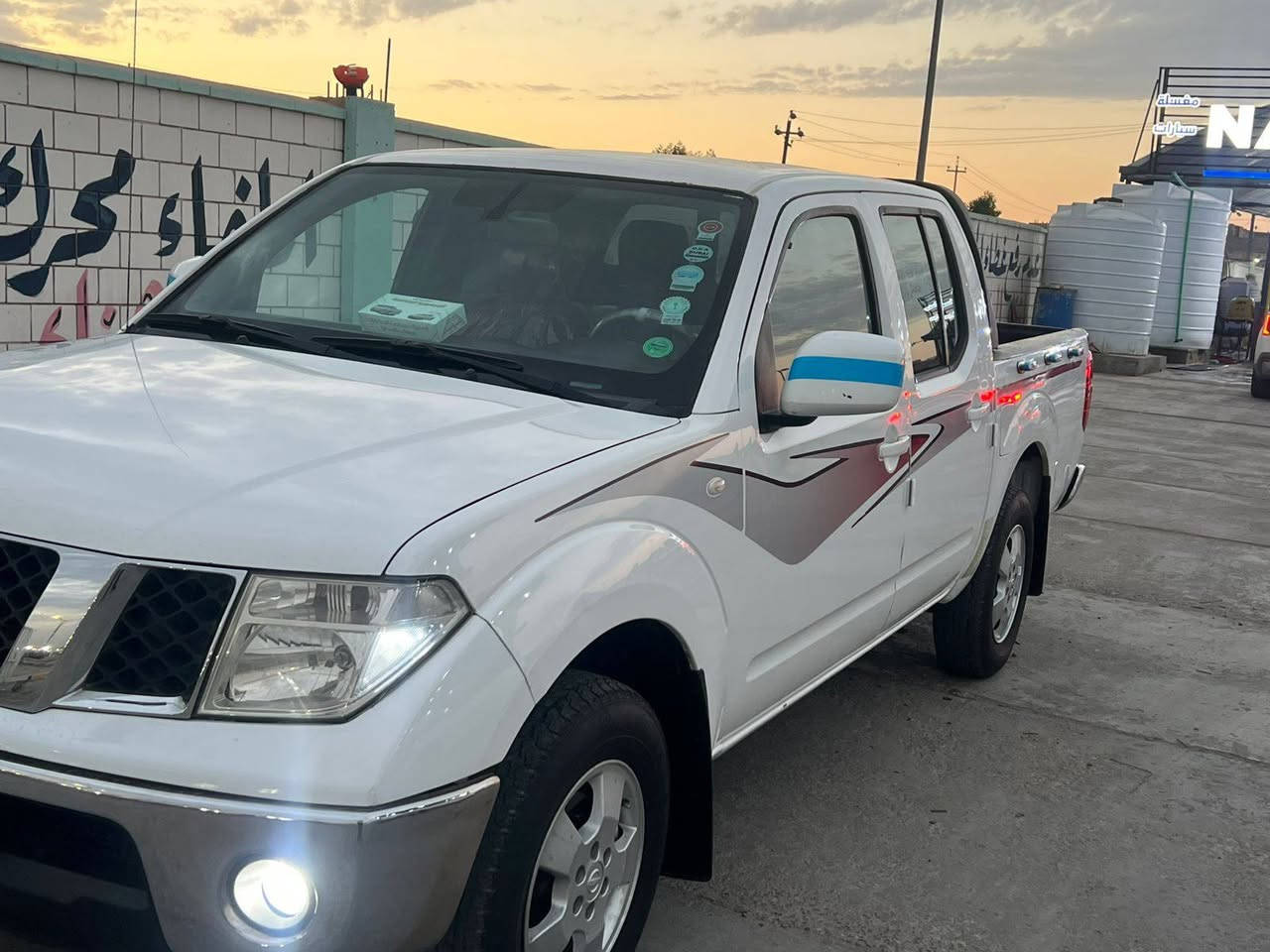 سلام عليكم بيكم نيفاره 2014بصرة تحويل عنوان بصره سنويه ل27  مكينه مفتوحه مشتغلينها شغل درجه اوله وبيها طخه زغيره وشويه من البنيد صبغ والاجاملغ بصفحه الايمن بي صبغ سياره حداديه تبريد تخم تاير لايتات بلوجكتر زهون سياره جاهزه مابيها نقص 

رقم*********** العنوان البصرة البصرة, العراق
